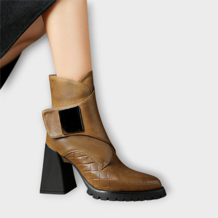 Classy Chunky-Heel Leather Ankle Boots